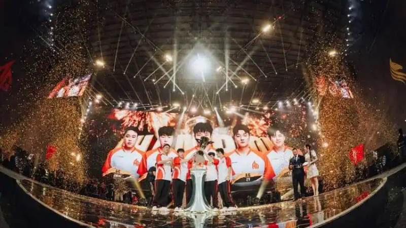 无畏契约职业赛事攻防转换节奏特点